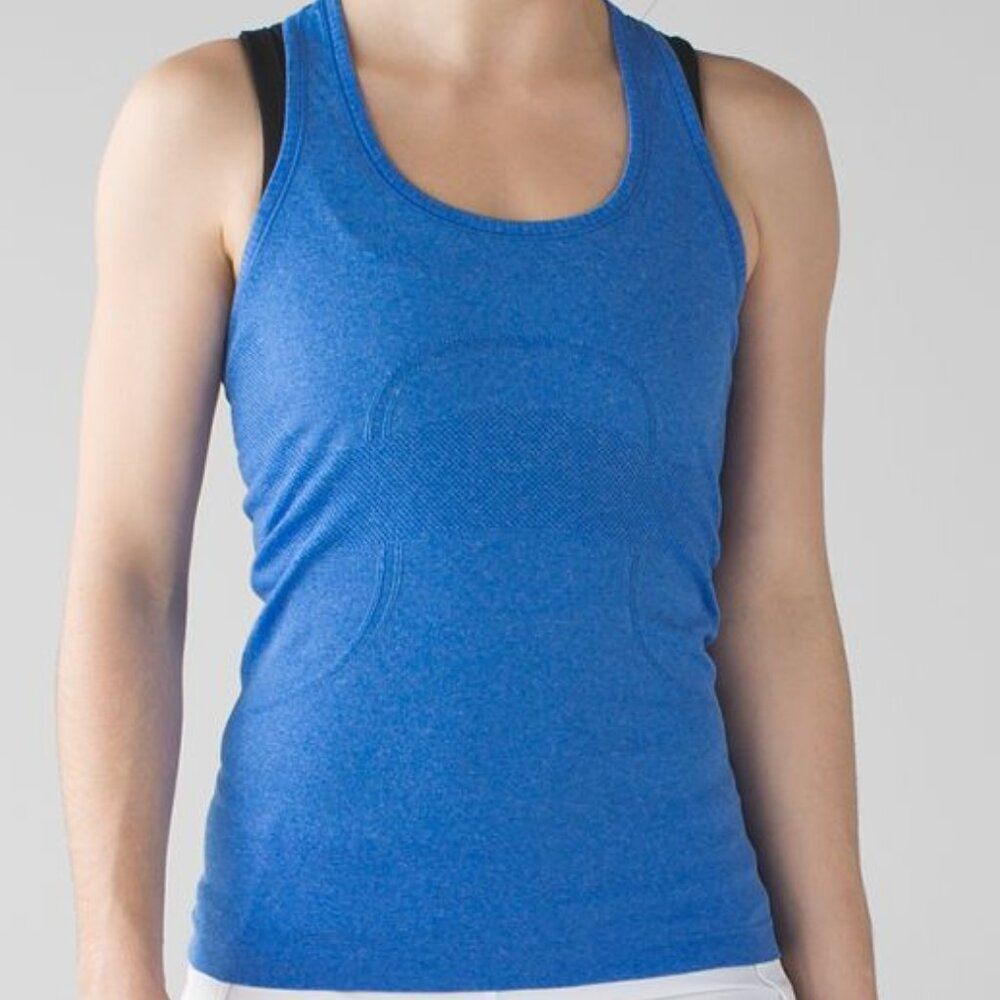lululemon Swiftly Tech Tank Top "Still Your Mind" in Pipe Dream Blue Size 2